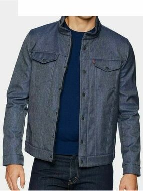 Levi’s trucker jacket